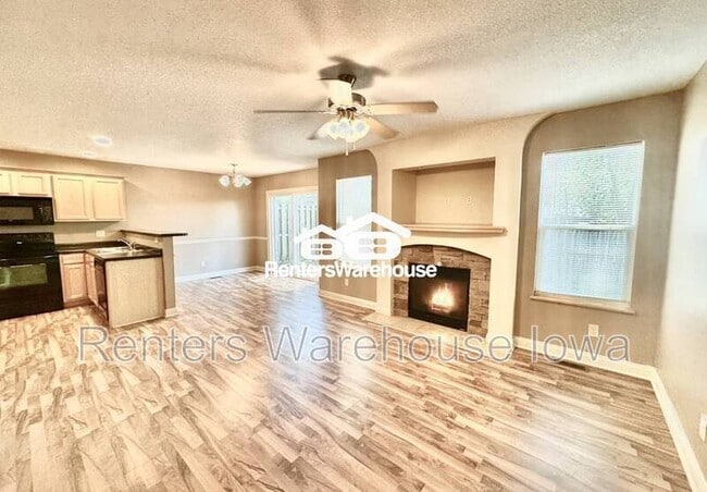 Building Photo - 2004 63rd St