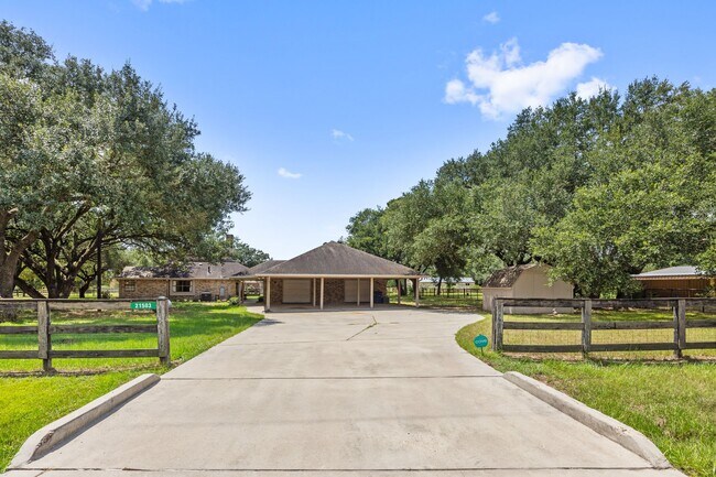Building Photo - 21503 Fones Rd