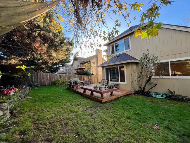 Building Photo - 23222 SW Cinnamon Hills Pl