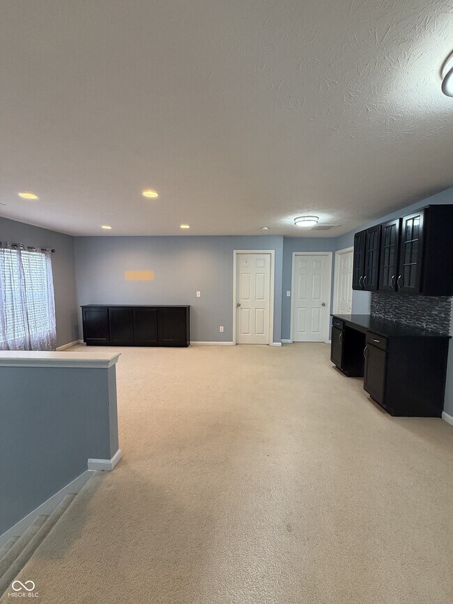 Building Photo - 4410 Viva Ln