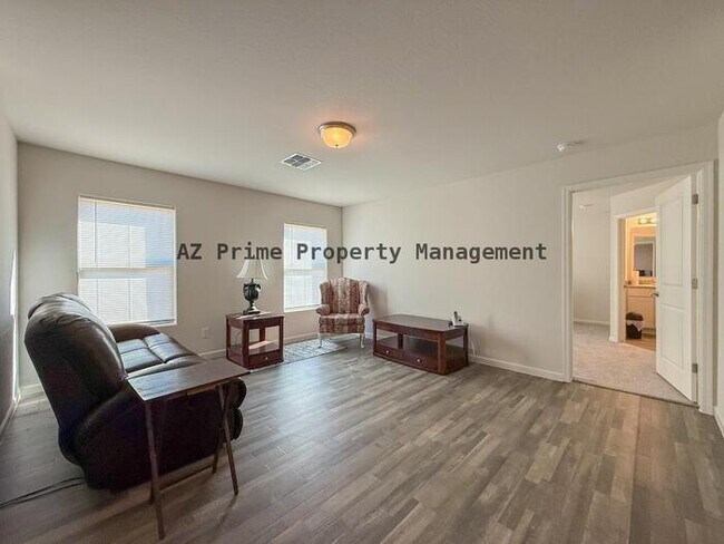 Building Photo - 1209 W Seagoe Ave