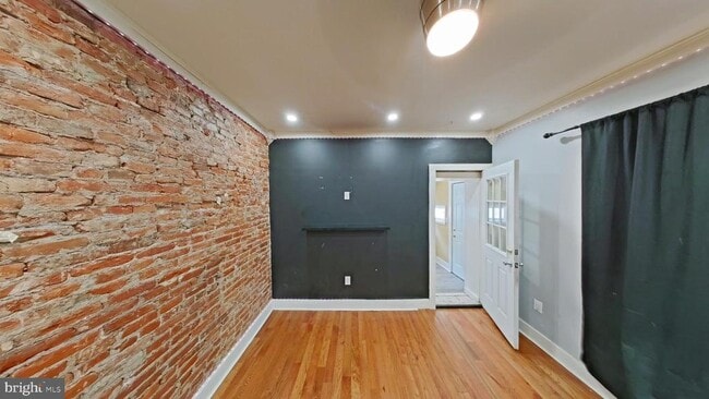 Building Photo - 126 N 53rd St