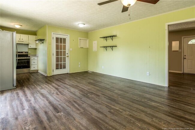 Building Photo - 4727 Friar Ave