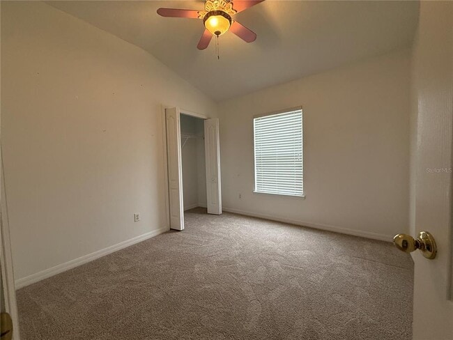 Building Photo - 10825 Spider Lily Dr