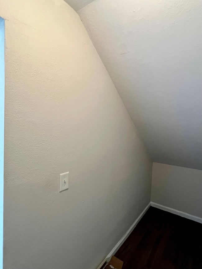 Building Photo - 11811 Estates Club Dr