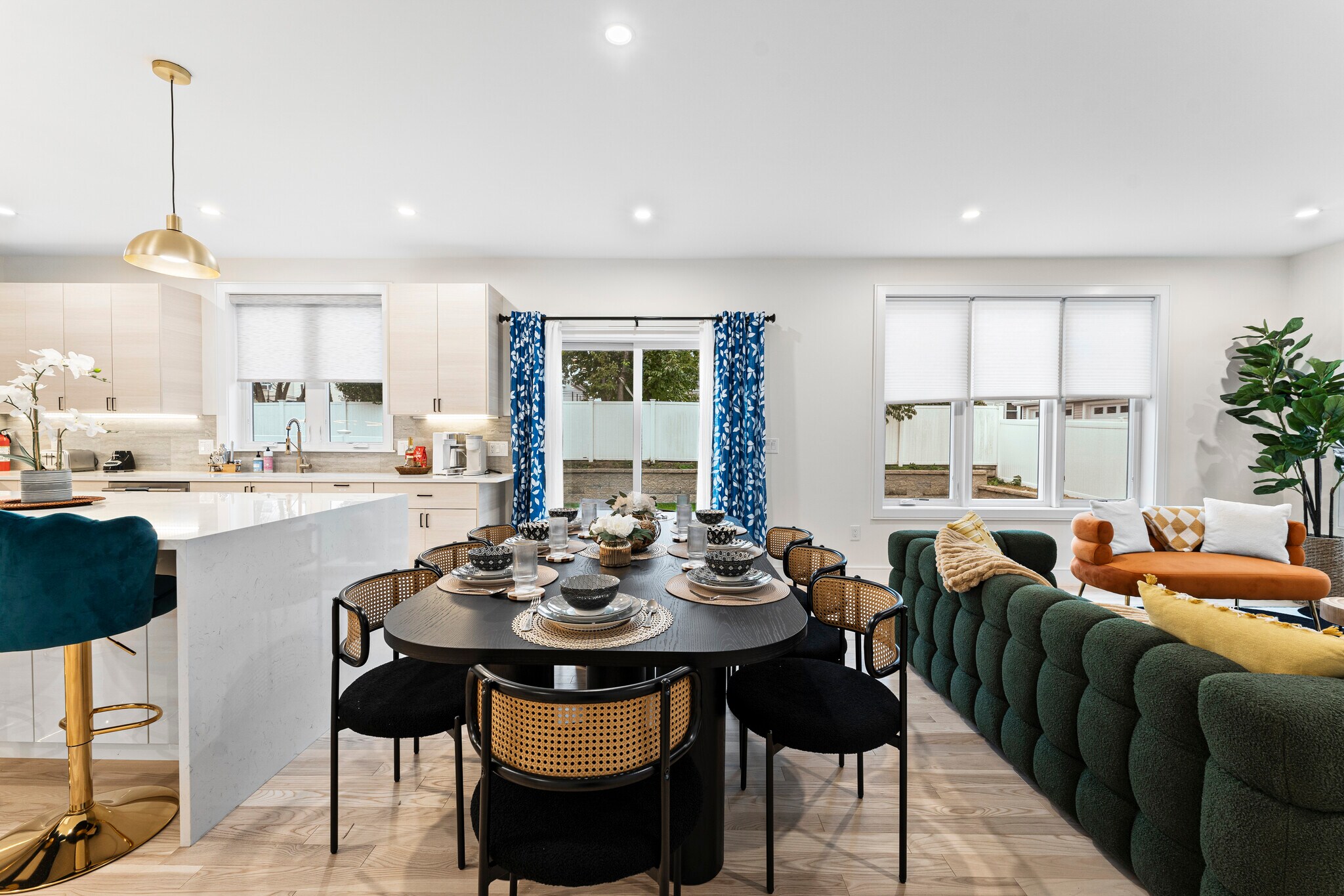 Building Photo - 21 Bolton St