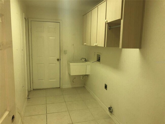 Building Photo - 13810 Pimberton Dr