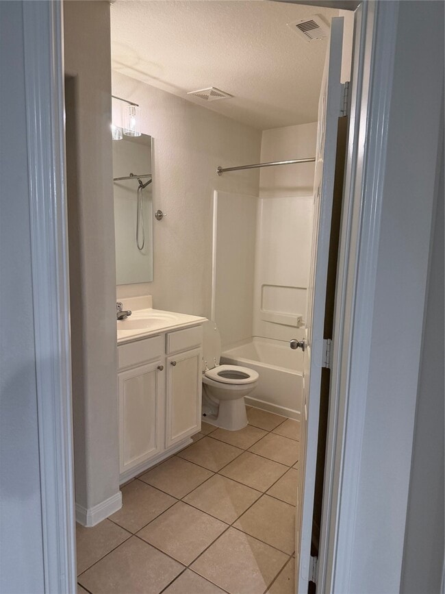 Building Photo - 9919 Opal Rock Dr