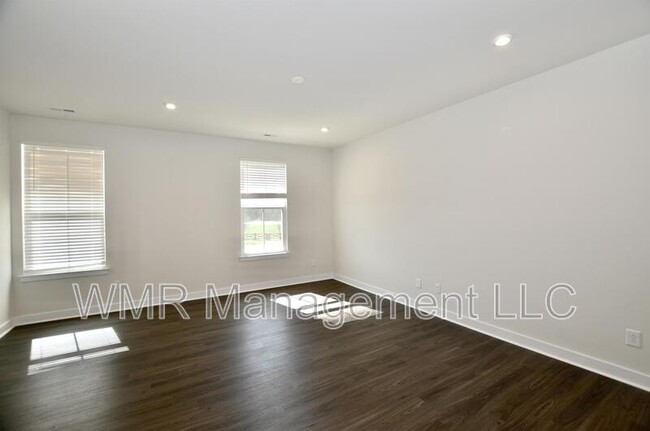 Building Photo - 1122 Newell Towns Ln