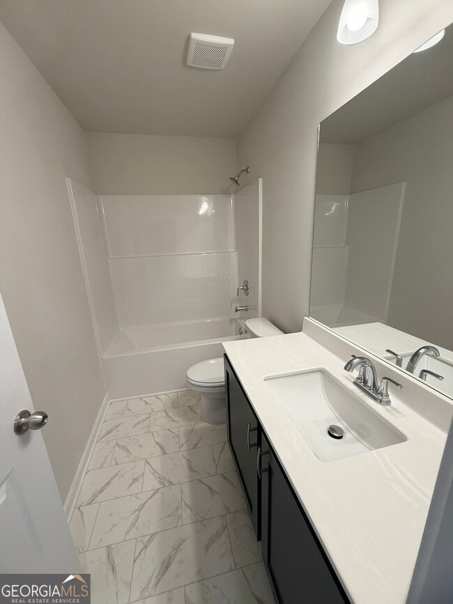 Building Photo - 6389 Sundowner Pl