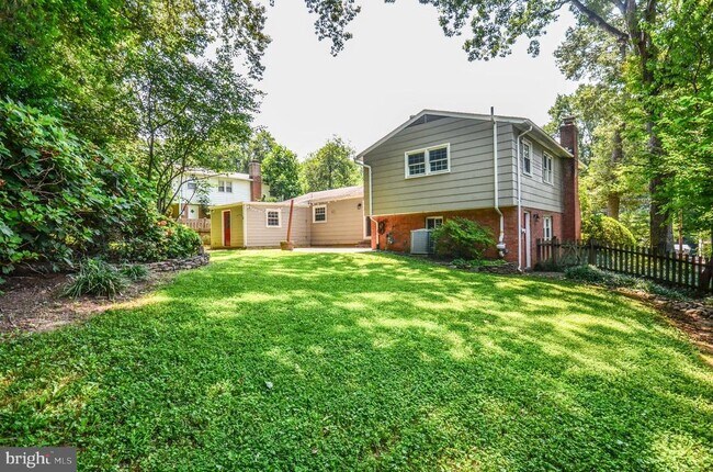 Building Photo - 4805 Willet Dr