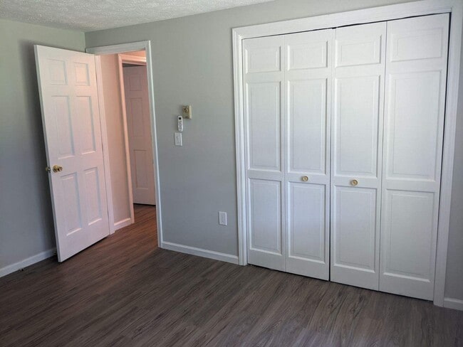 Bedroom 3 - 77 Glendale Rd