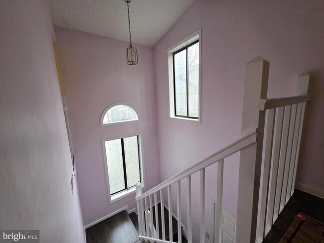 Building Photo - 58 Windbrooke Cir