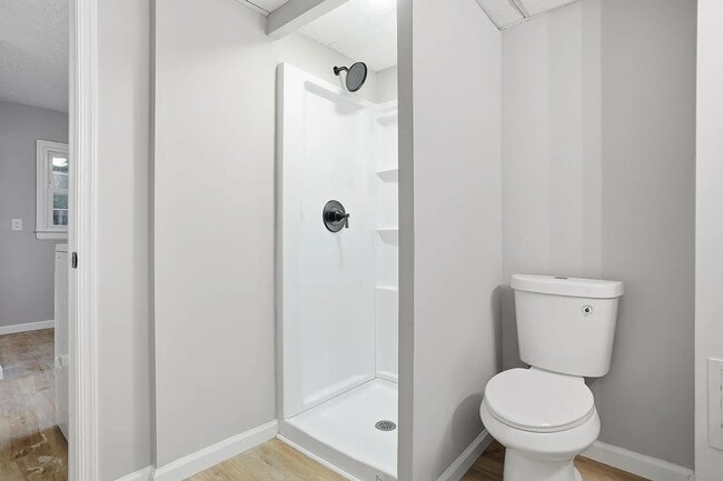 Building Photo - 1707 Bateman Bridge Rd