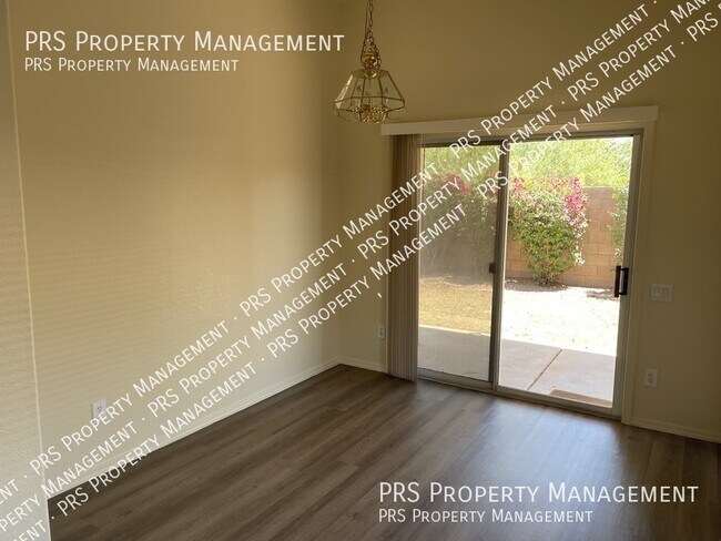 Building Photo - 16031 S 40th Way
