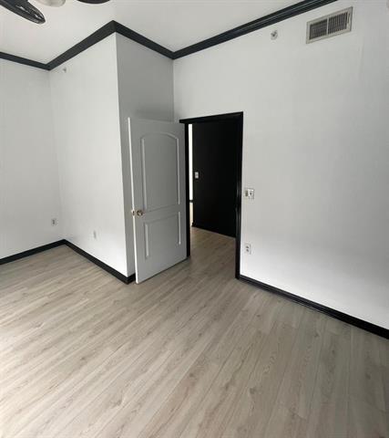 Building Photo - 3225 Turtle Creek Blvd