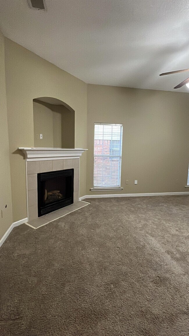 Building Photo - 2777 Virginia Woods Pl