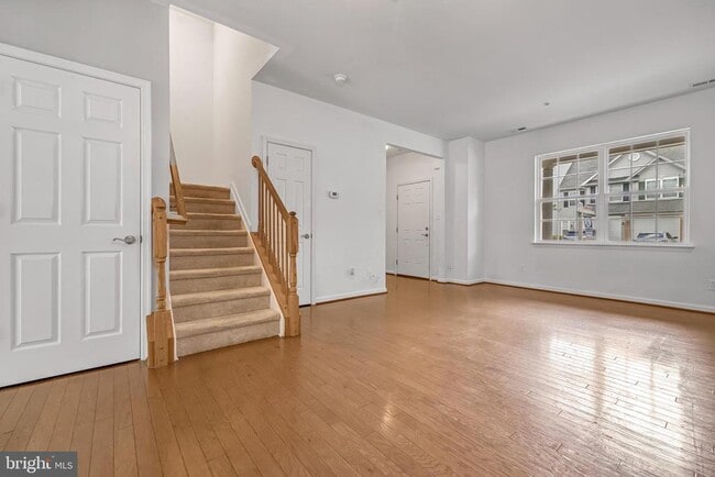 Building Photo - 304 Wheatley Dr