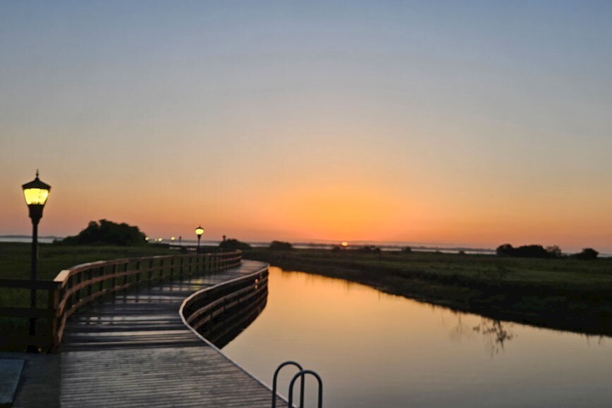 Boardwalk - 3587 Somerset Cir