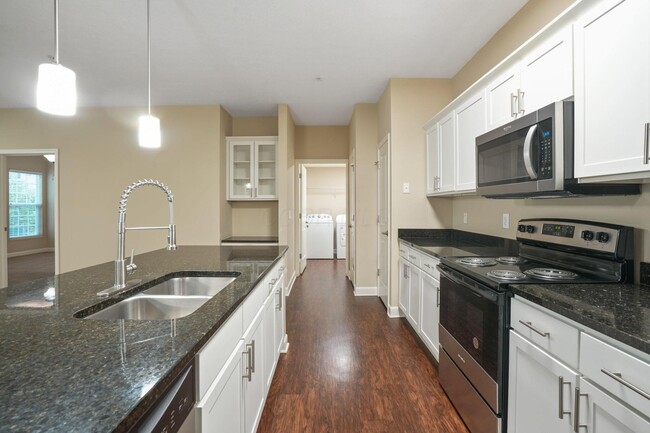 Building Photo - 5168 Foxtail Pine St