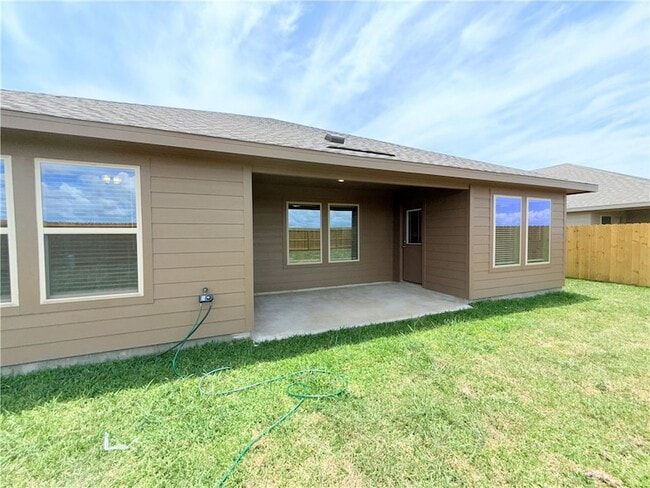 Building Photo - 1116 Zeus Dr