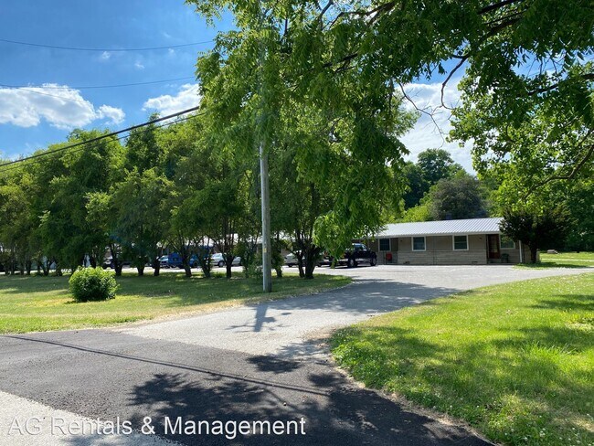 Building Photo - 7606 N Roanoke Rd