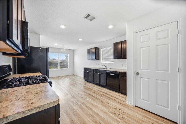 Building Photo - 14502 Andover Birch Dr