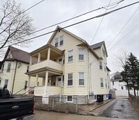 Building Photo - 28 Presley St