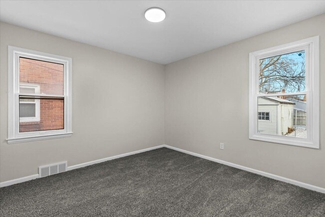 Building Photo - 19750 Prest St