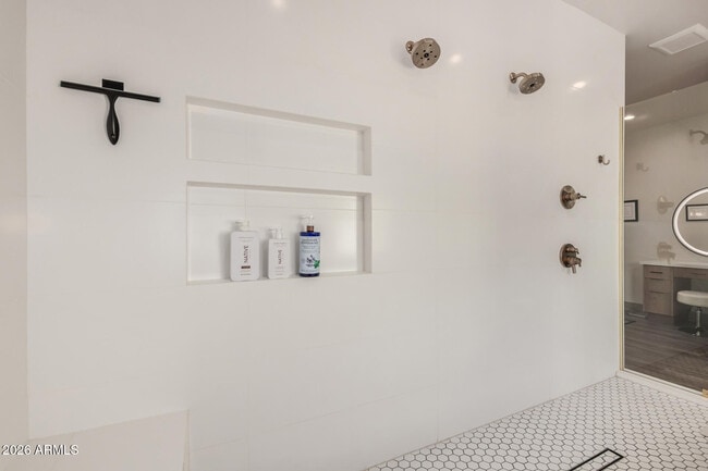 Building Photo - 2311 N 58th St