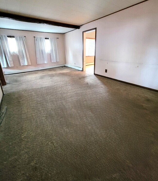Building Photo - 913 S 8th Ave