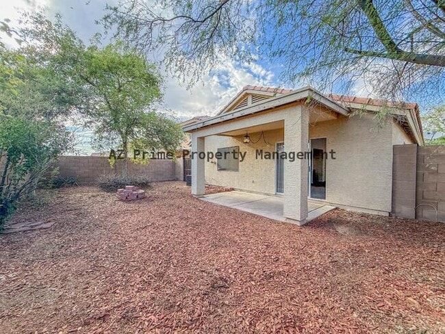 Building Photo - 12605 W Shaw Butte Dr