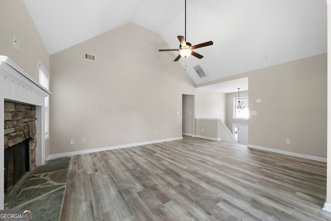 Building Photo - 147 Jackson Farms Dr