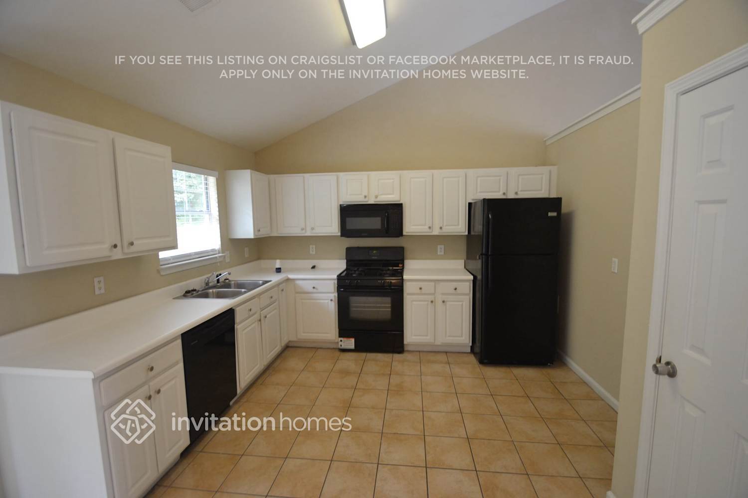 Building Photo - 2359 Heatherton Ct
