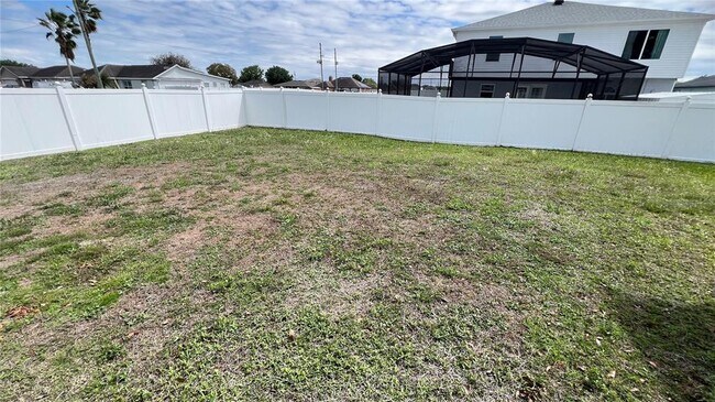 Building Photo - 485 Martigues Dr