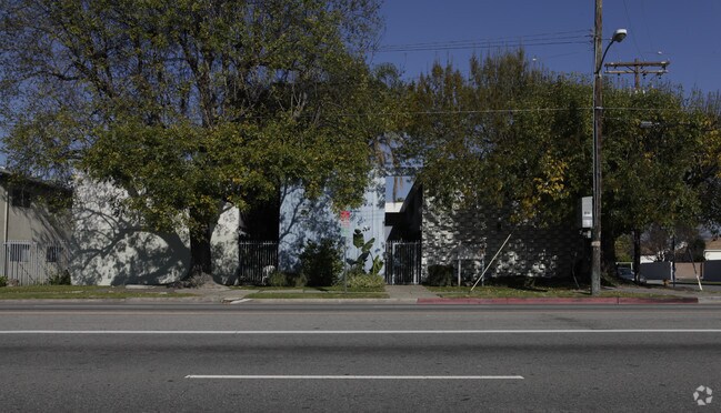 Building Photo - Caribbean Apartments