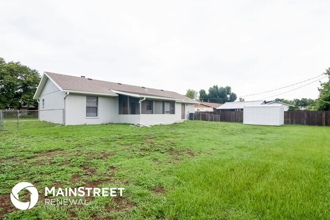 Building Photo - 4308 99th Ave E