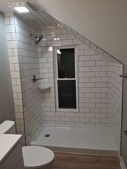 2nd Floor shower - 1714 E Walnut St