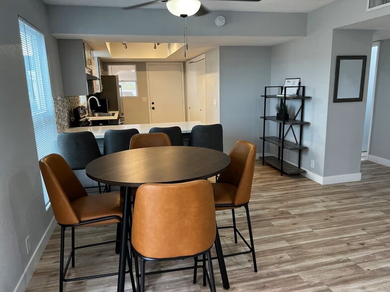 Dining Room - 3393 Kearsage Dr
