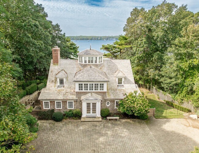 Building Photo - 66 Ram Island Dr