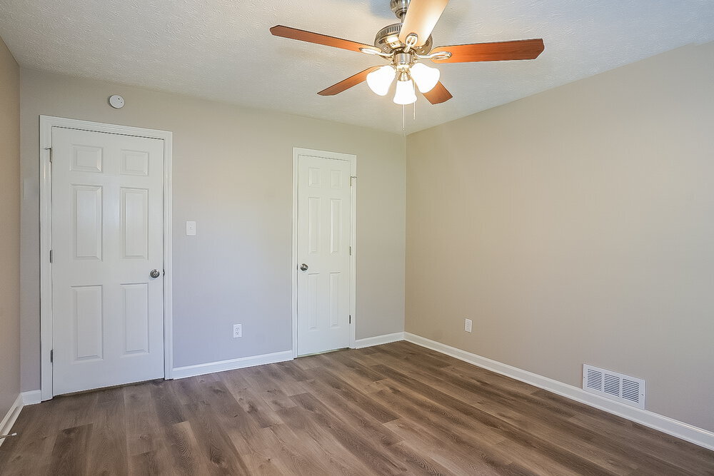 Building Photo - 529 Valleyview Dr