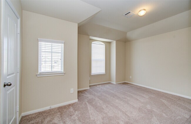 Building Photo - 24931 Puccini Pl