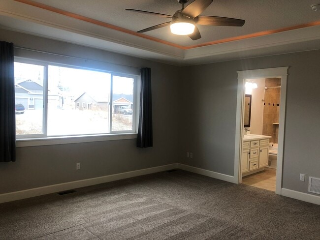 Building Photo - 222 W Celtic Cir