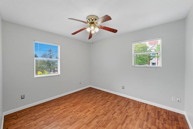 Building Photo - 1401 Olander St