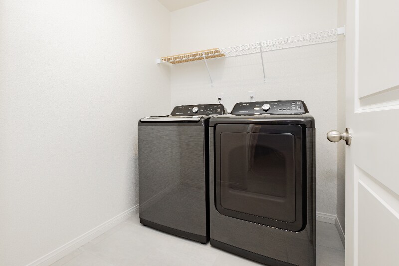Building Photo - 2763 Fantoni St