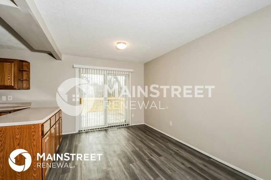 Building Photo - 2316 Kingsford Dr