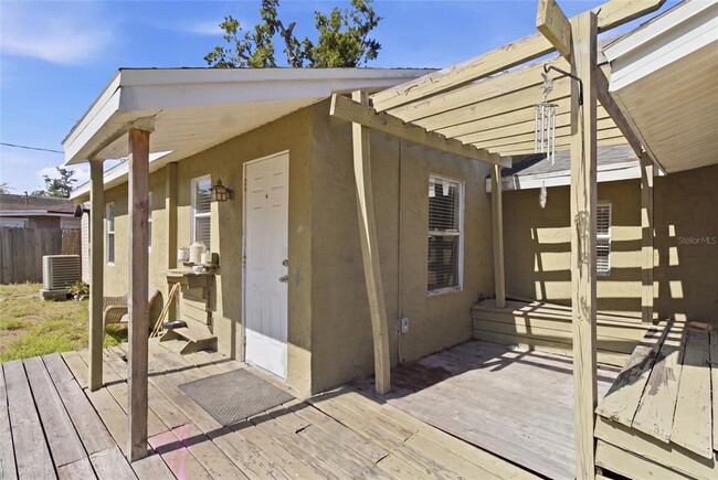 Building Photo - 6712 S Gabrielle St
