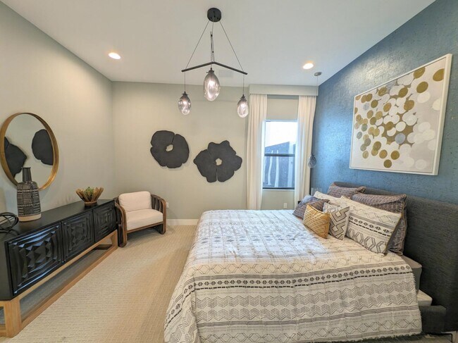 Building Photo - 17299 Pagoda Palms Dr