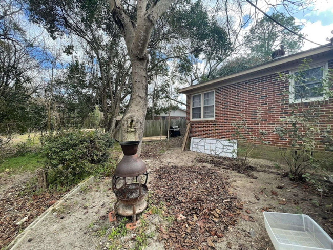 Building Photo - 849 Prosperity Dr