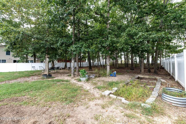 Building Photo - 22 Nautilus Dr